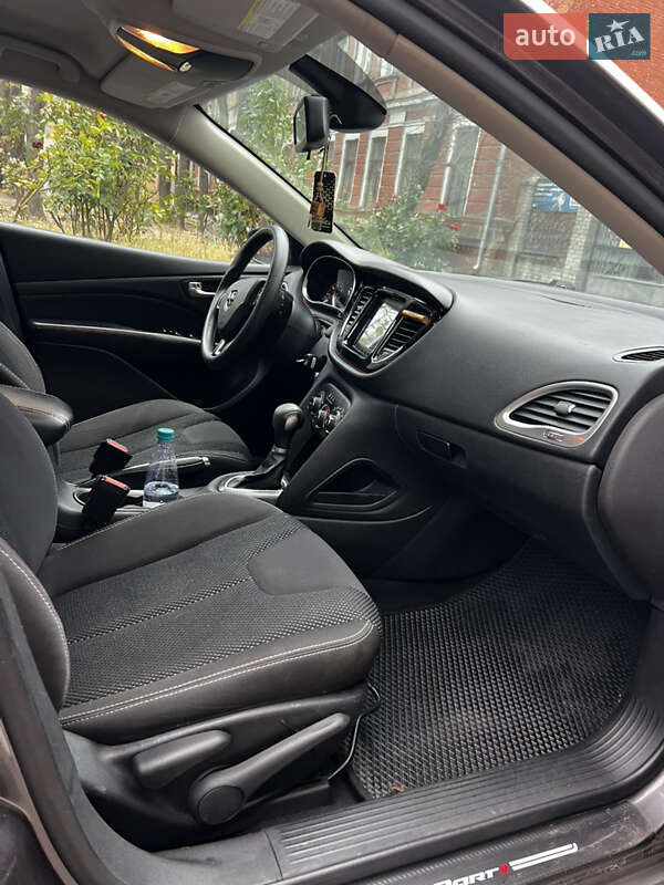 Седан Dodge Dart 2015 в Дніпрі