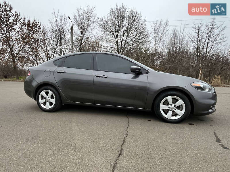 Седан Dodge Dart 2015 в Кривому Розі