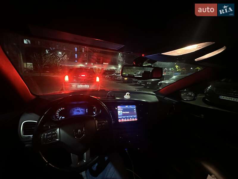Седан Dodge Dart 2012 в Києві фото 9 Седан Dodge Dart 2012 в Києві