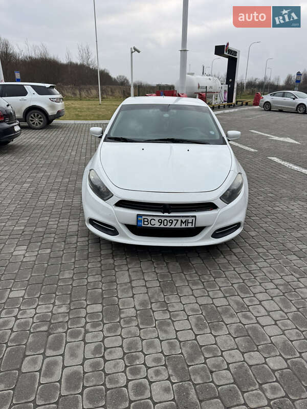 Седан Dodge Dart 2016 в Львове