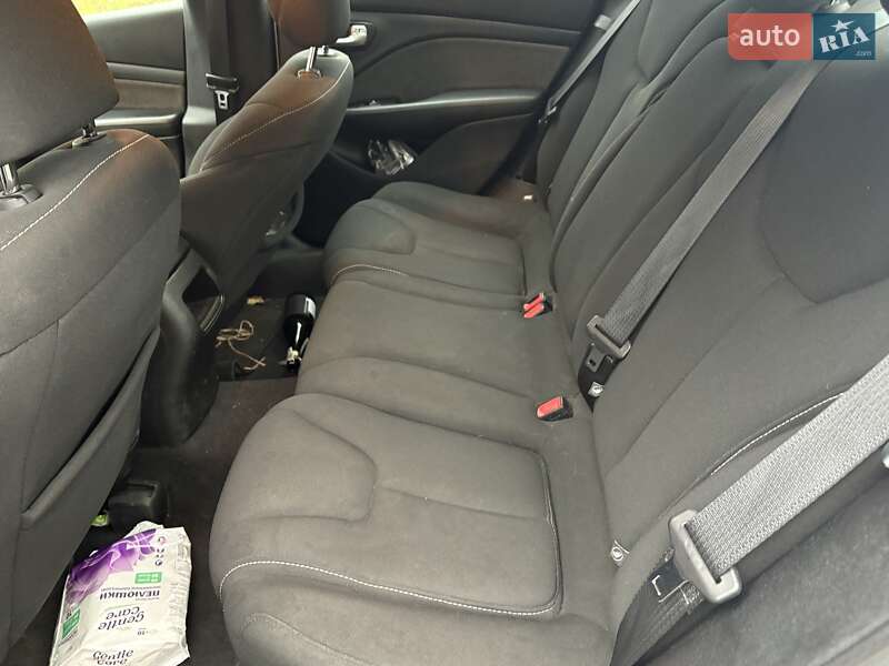 Седан Dodge Dart 2013 в Киеве