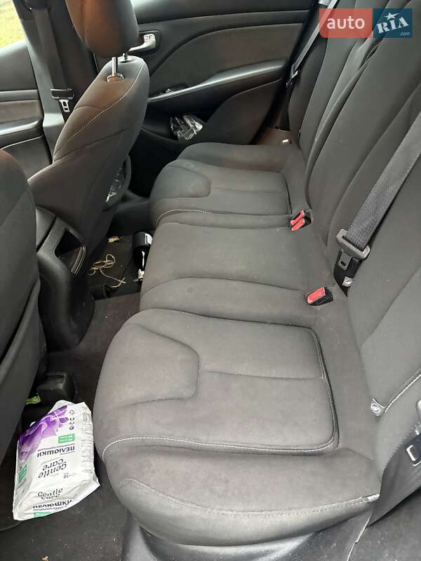 Седан Dodge Dart 2013 в Киеве