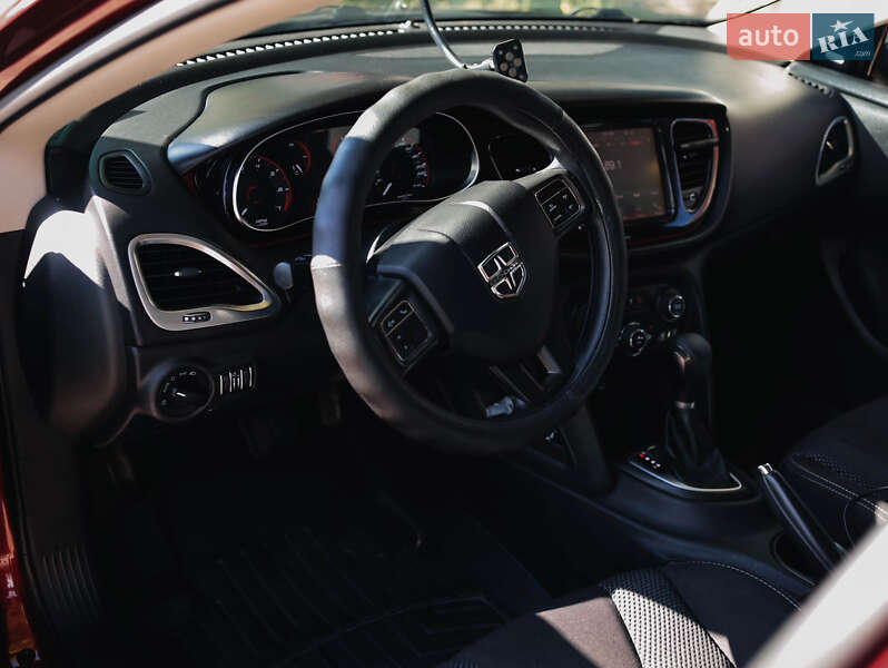 Седан Dodge Dart 2015 в Коростышеве