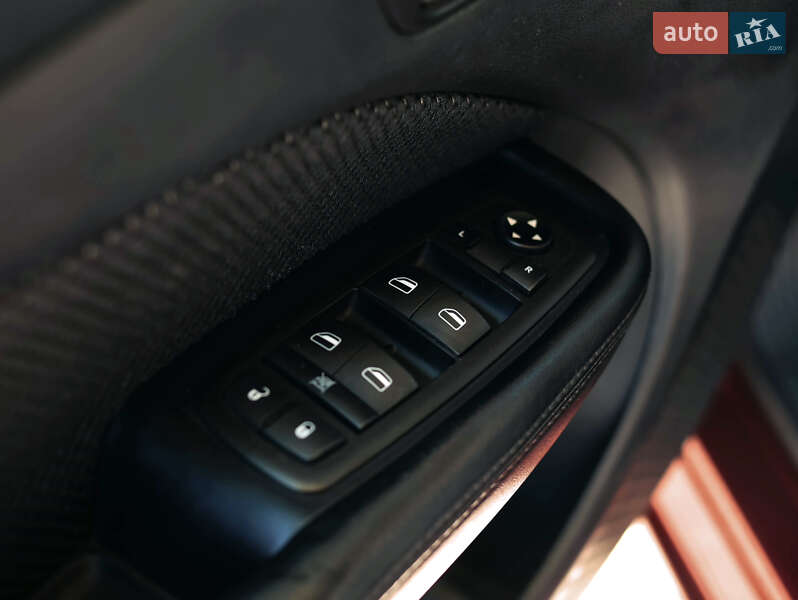 Седан Dodge Dart 2015 в Коростышеве