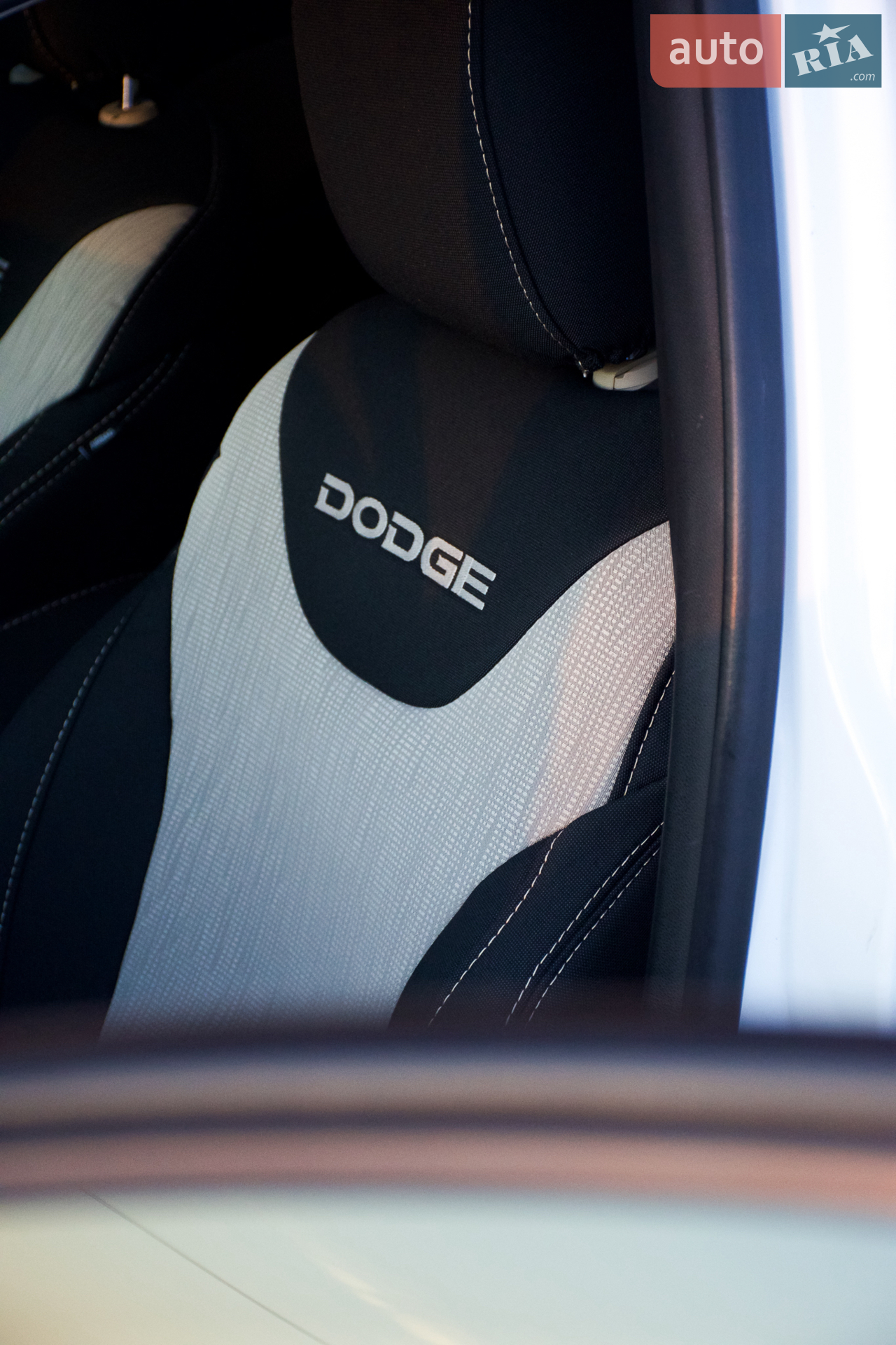 2016 Dodge Dart - мініатюра 13