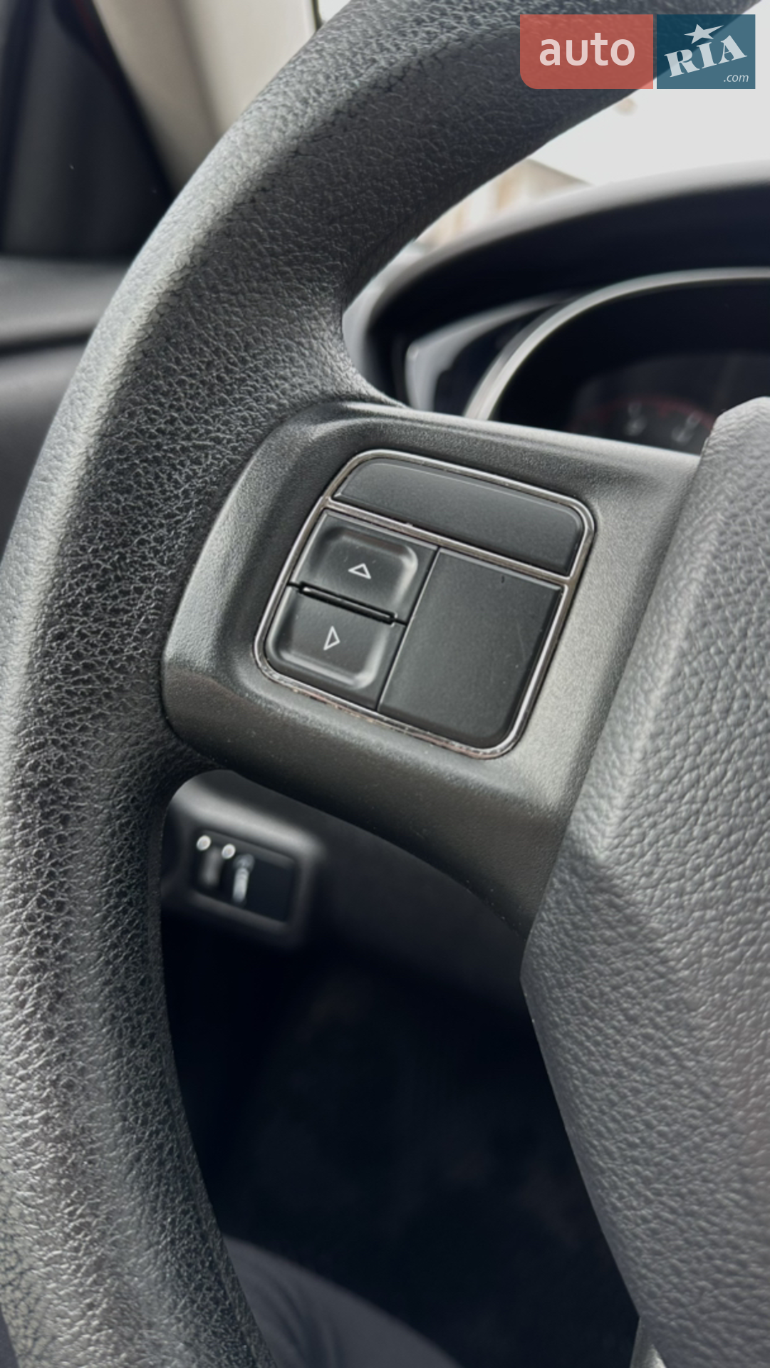 2013 Dodge Dart - мініатюра 17