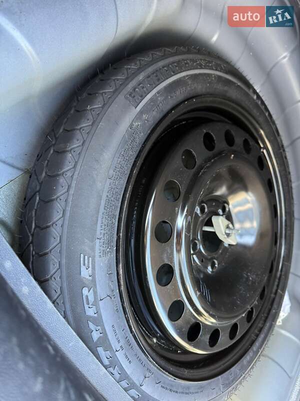 Седан Dodge Dart 2012 в Киеве