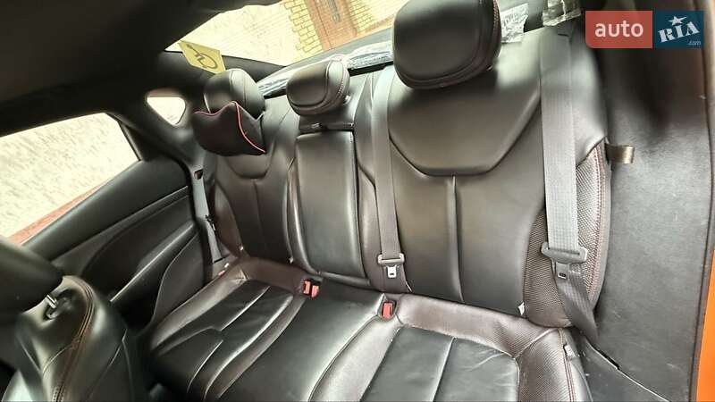 Седан Dodge Dart 2014 в Киеве