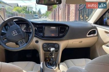 Седан Dodge Dart 2013 в Чернівцях