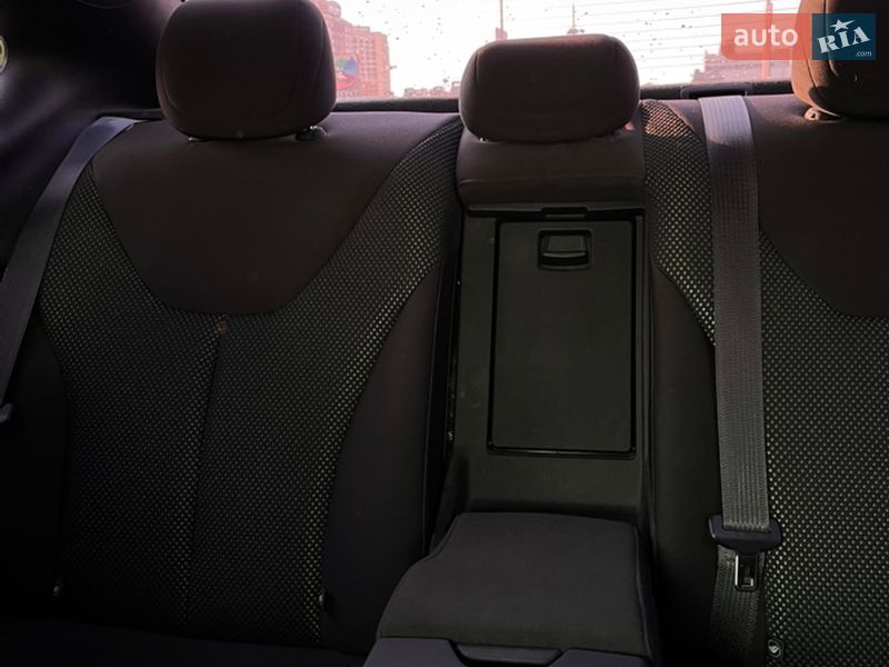 Седан Dodge Dart 2014 в Киеве фото 6 Седан Dodge Dart 2014 в Киеве