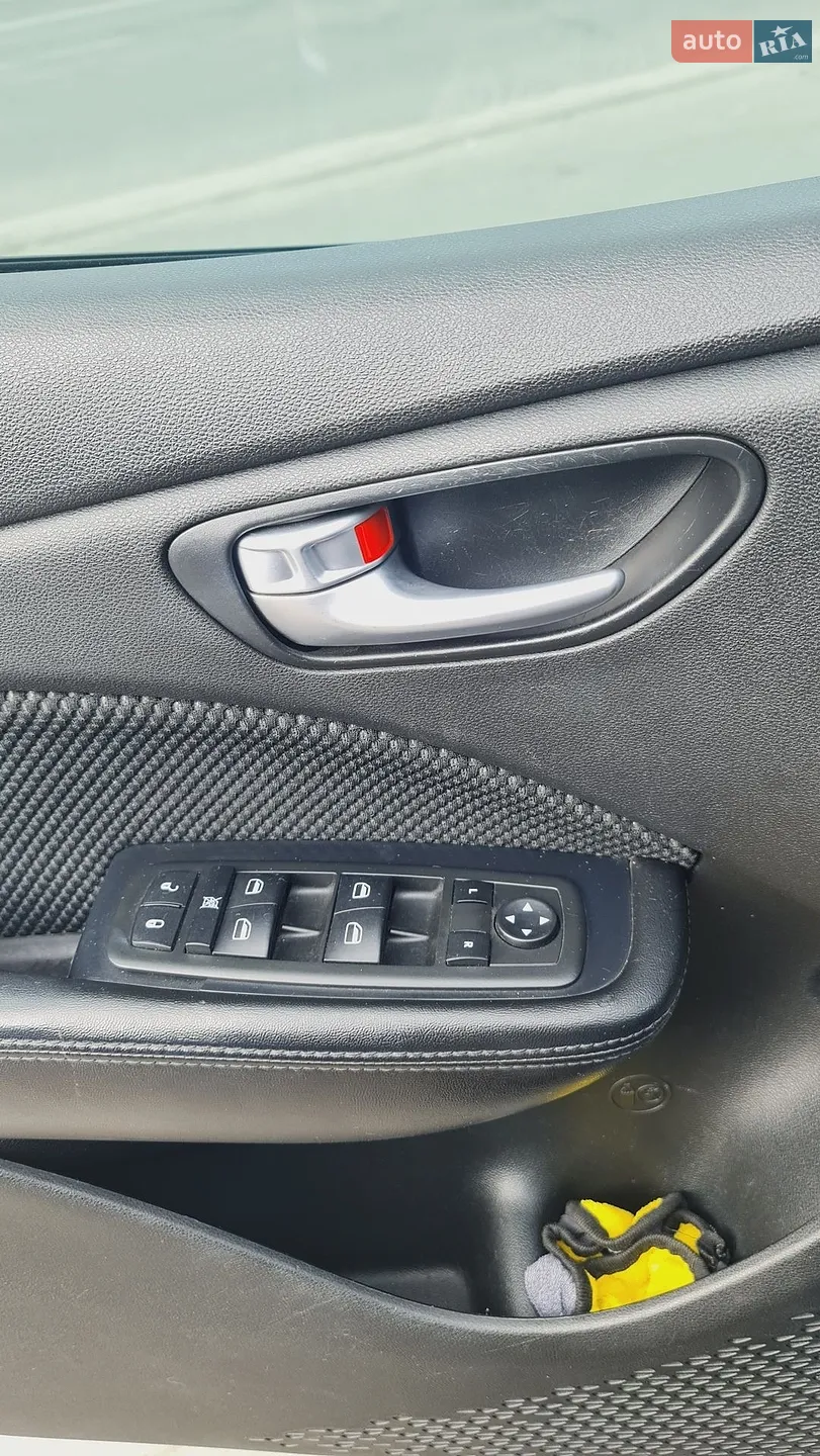 2014 Dodge Dart - мініатюра 17