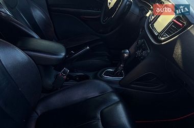 Седан Dodge Dart 2015 в Краснограді