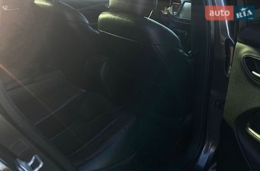Седан Dodge Dart 2015 в Краснограді