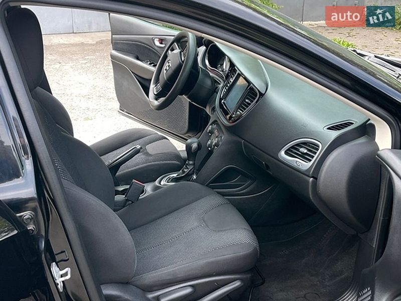 Седан Dodge Dart 2015 в Днепре