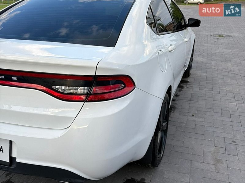 Седан Dodge Dart 2015 в Лубнах
