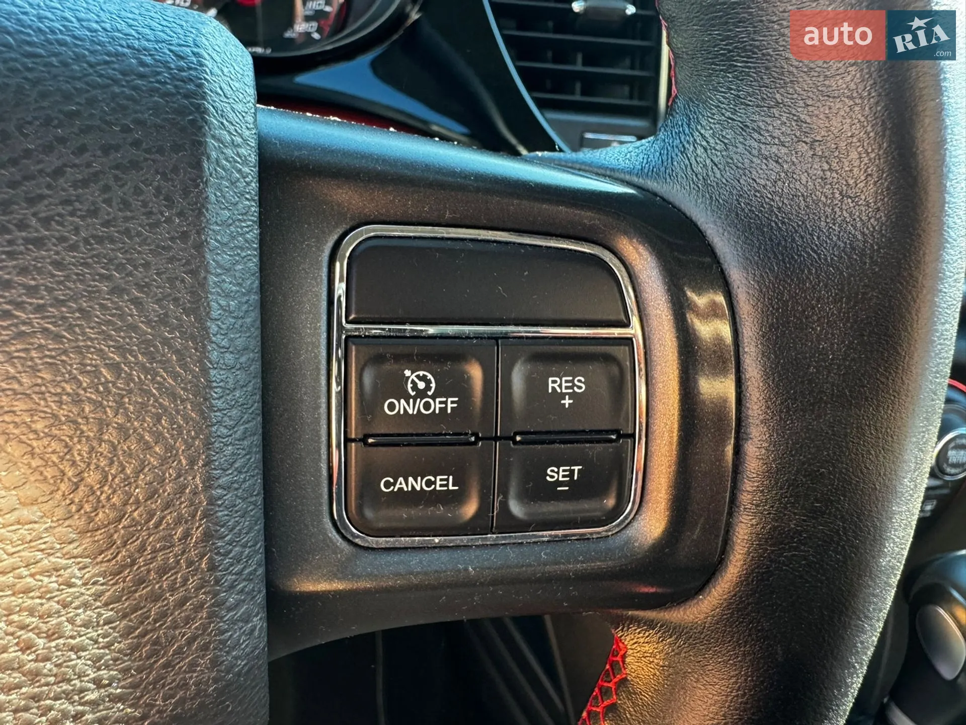 2014 Dodge Dart - мініатюра 26