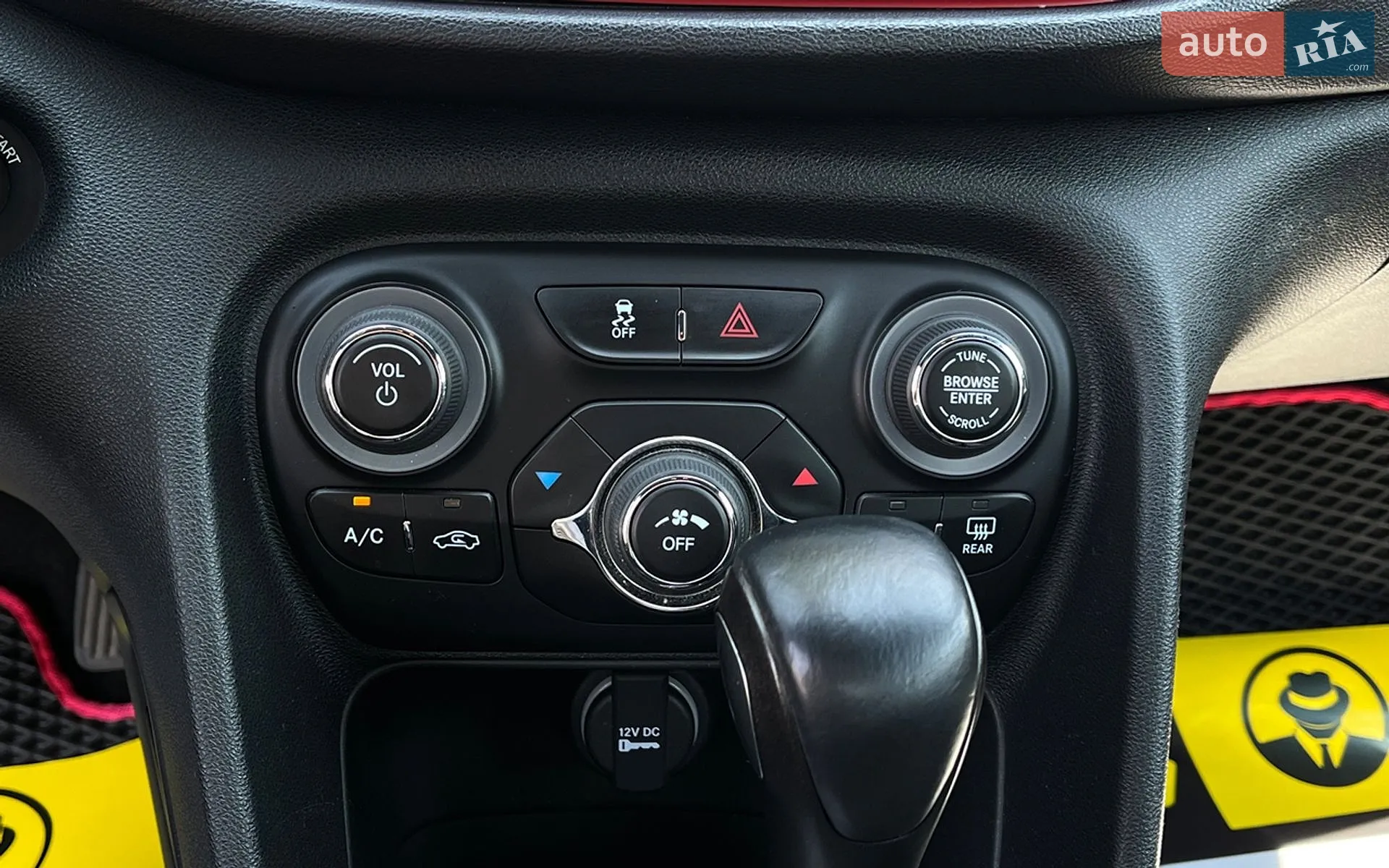 2015 Dodge Dart - мініатюра 12