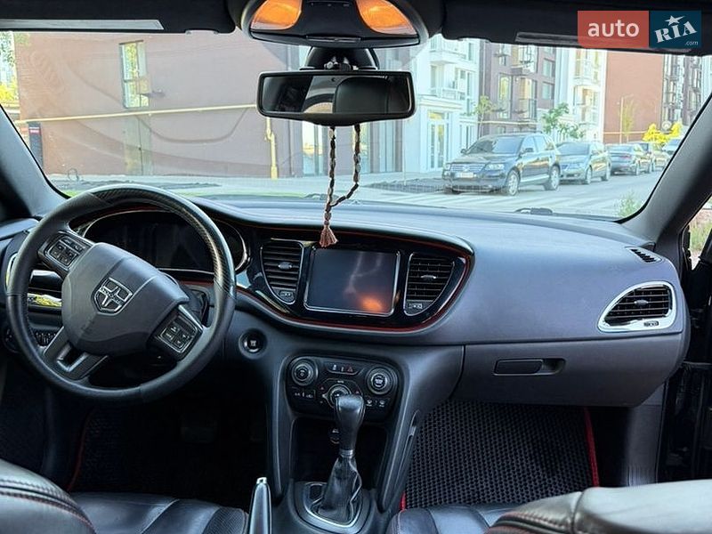 Седан Dodge Dart 2015 в Киеве