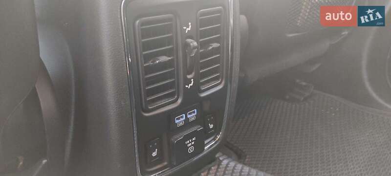 Позашляховик / Кросовер Dodge Durango 2017 в Ірпені фото 27 Позашляховик / Кросовер Dodge Durango 2017 в Ірпені