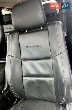 Внедорожник / Кроссовер Dodge Durango 2015 в 