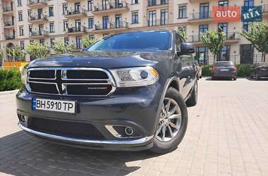 Внедорожник / Кроссовер Dodge Durango 2017 в 
