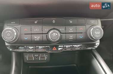 Внедорожник / Кроссовер Dodge Durango 2021 в 