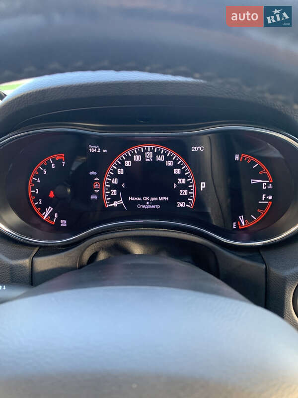 Позашляховик / Кросовер Dodge Durango 2016 в Києві