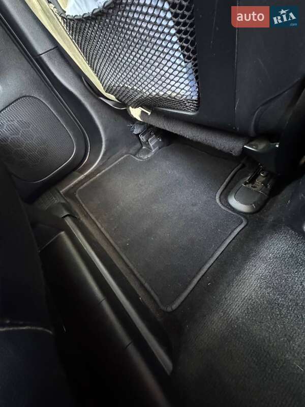 Внедорожник / Кроссовер Dodge Durango 2014 в Берегомете фото 25 Внедорожник / Кроссовер Dodge Durango 2014 в Берегомете