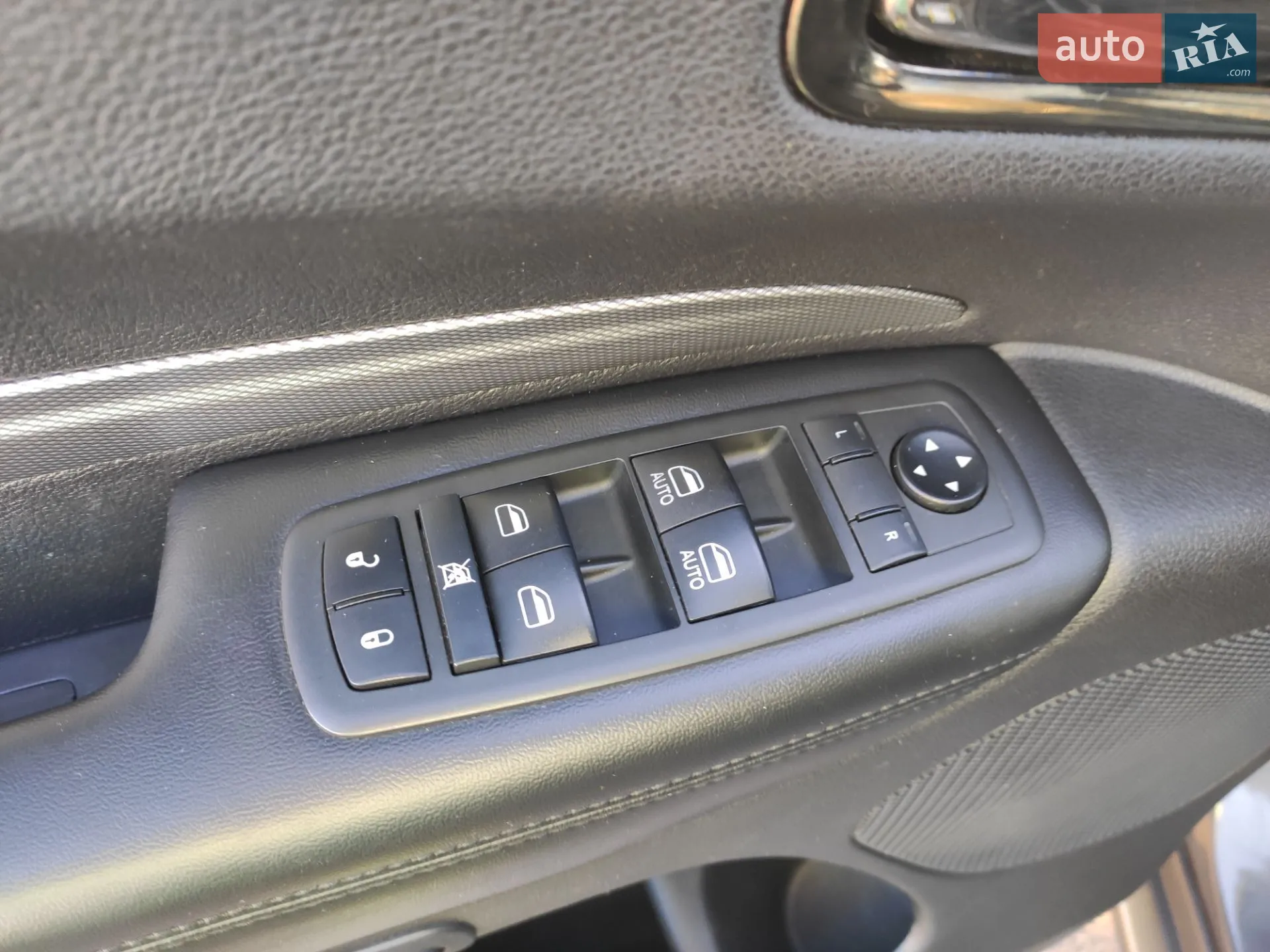 2019 Dodge Durango - мініатюра 32