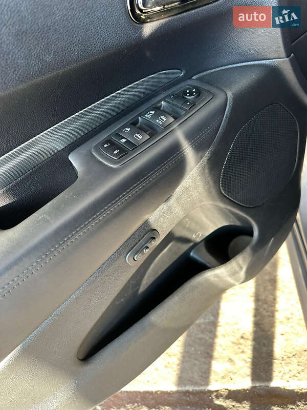 Внедорожник / Кроссовер Dodge Durango 2019 в Киеве фото 7 Внедорожник / Кроссовер Dodge Durango 2019 в Киеве