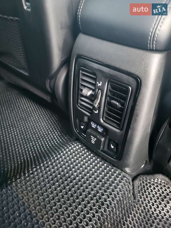 Внедорожник / Кроссовер Dodge Durango 2020 в Ромнах