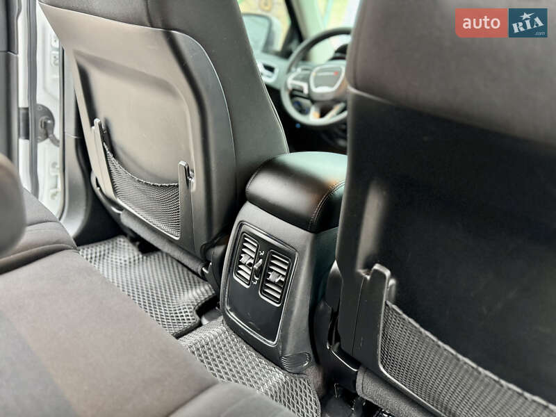 Внедорожник / Кроссовер Dodge Durango 2016 в Ивано-Франковске