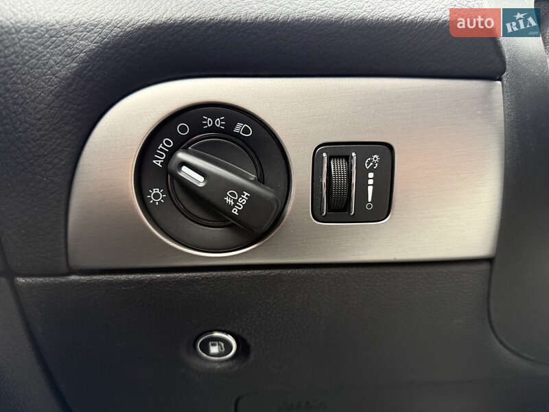 Позашляховик / Кросовер Dodge Durango 2016 в Житомирі