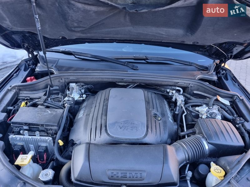 Внедорожник / Кроссовер Dodge Durango 2019 в Житомире