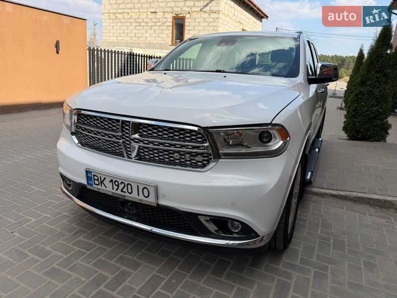 Позашляховик / Кросовер Dodge Durango 2019 в Вараші
