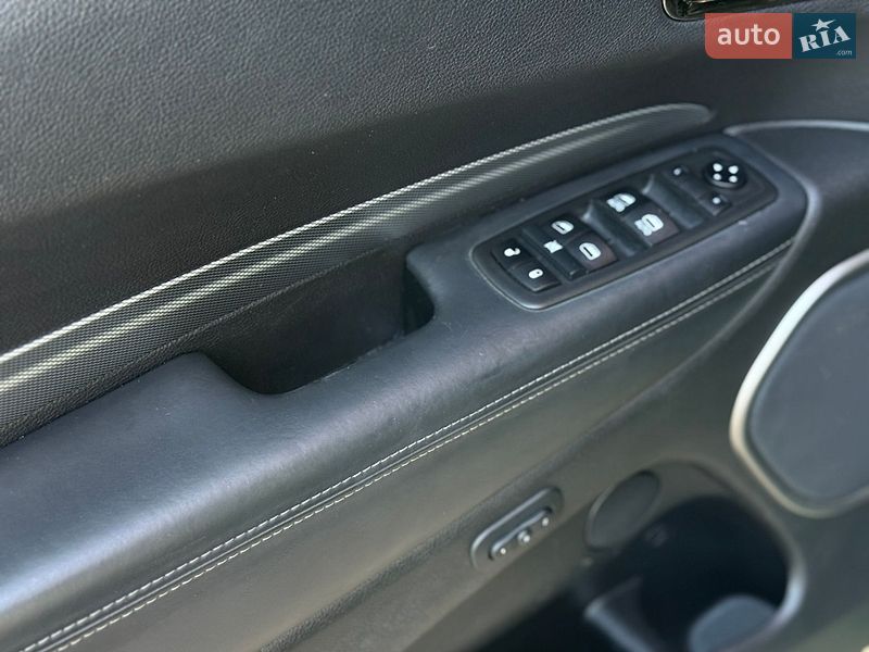 Позашляховик / Кросовер Dodge Durango 2019 в Києві фото 36 Позашляховик / Кросовер Dodge Durango 2019 в Києві