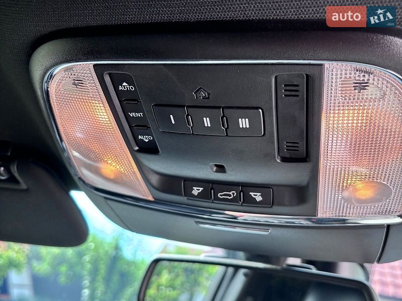 Внедорожник / Кроссовер Dodge Durango 2015 в Луцке