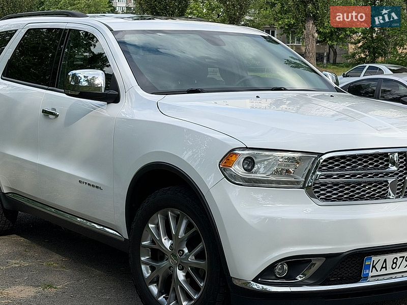Позашляховик / Кросовер Dodge Durango 2015 в Києві