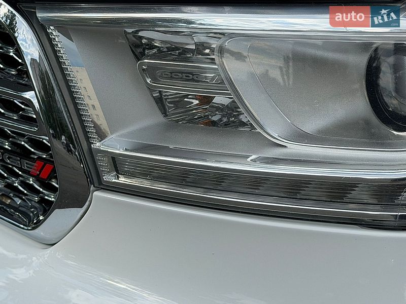 Позашляховик / Кросовер Dodge Durango 2015 в Києві