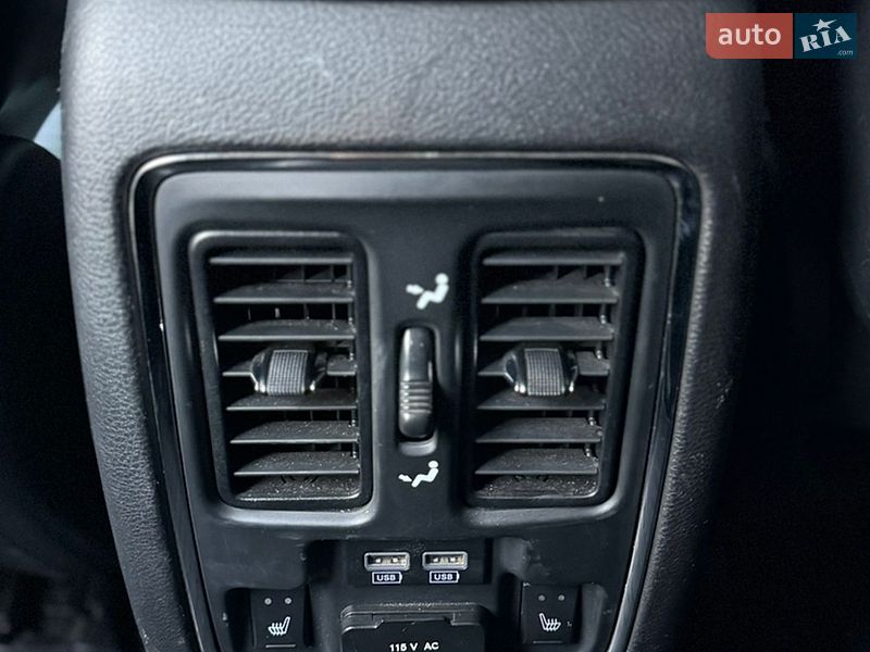 Позашляховик / Кросовер Dodge Durango 2014 в Володимирі