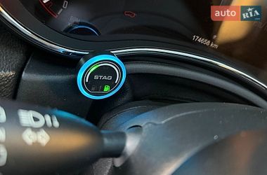 Позашляховик / Кросовер Dodge Durango 2014 в Володимирі