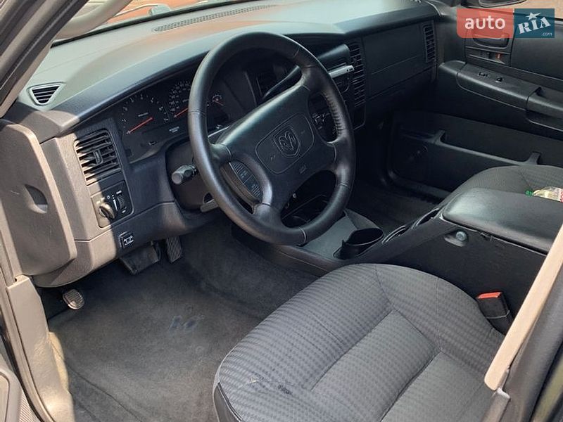 Внедорожник / Кроссовер Dodge Durango 2003 в Киеве