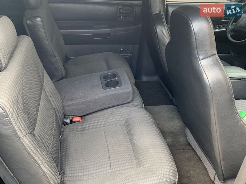 Внедорожник / Кроссовер Dodge Durango 2003 в Киеве