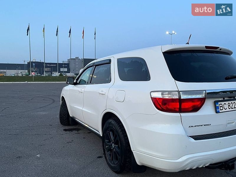 Внедорожник / Кроссовер Dodge Durango 2013 в Львове
