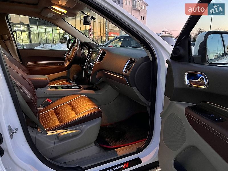 Внедорожник / Кроссовер Dodge Durango 2013 в Львове