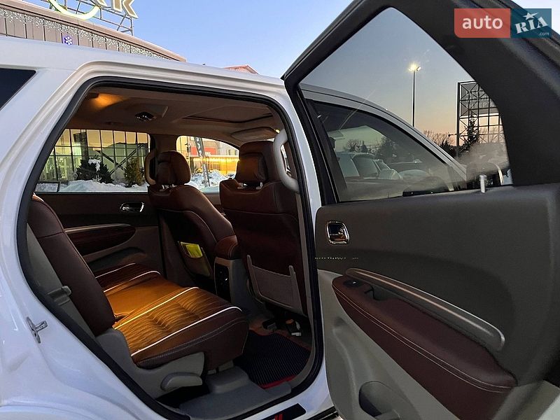 Внедорожник / Кроссовер Dodge Durango 2013 в Львове