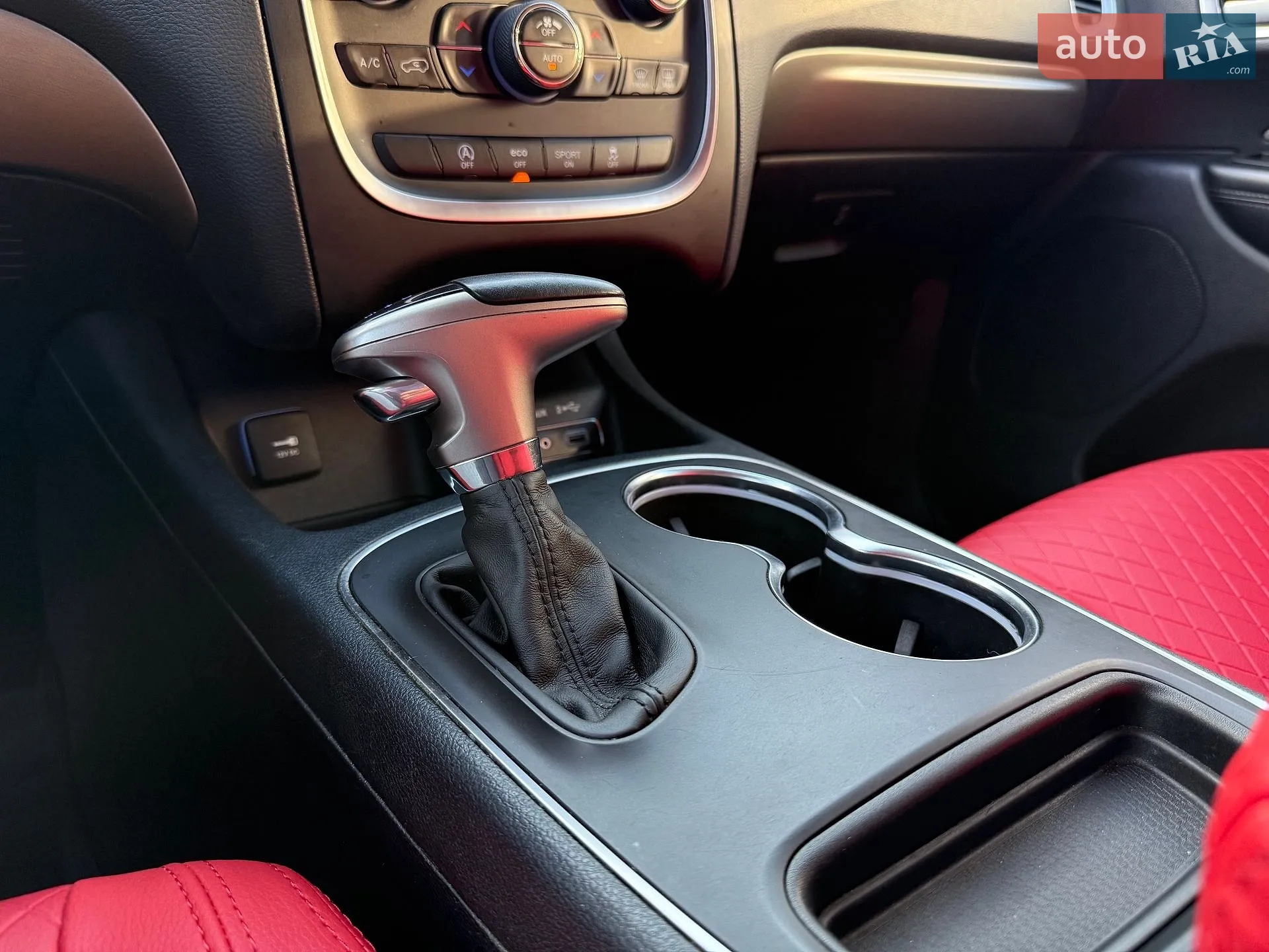 2018 Dodge Durango - мініатюра 24