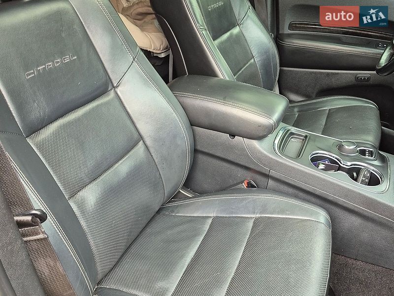 Позашляховик / Кросовер Dodge Durango 2016 в Луцьку фото 23 Позашляховик / Кросовер Dodge Durango 2016 в Луцьку