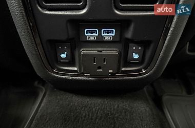 Позашляховик / Кросовер Dodge Durango 2019 в Києві
