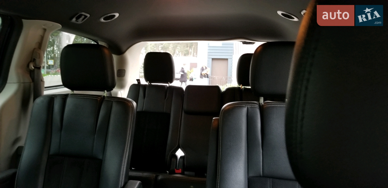 2017 Dodge Caravan - мініатюра 16